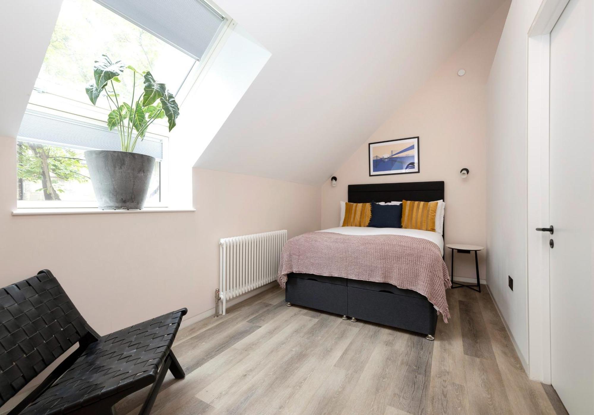 Charming Studios Near Holyrood Park & Calton Hill Edinburgh Oda fotoğraf